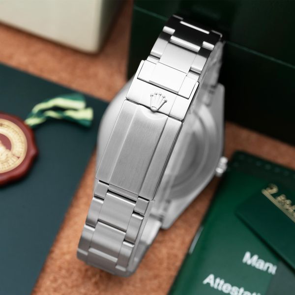 Rolex Explorer 214270